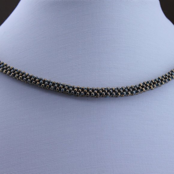 Hand Beaded Bracelet Women- Bead Bracelet- Beaded Jewelry- Seed beaded Bracelet - Picture 5 of 11